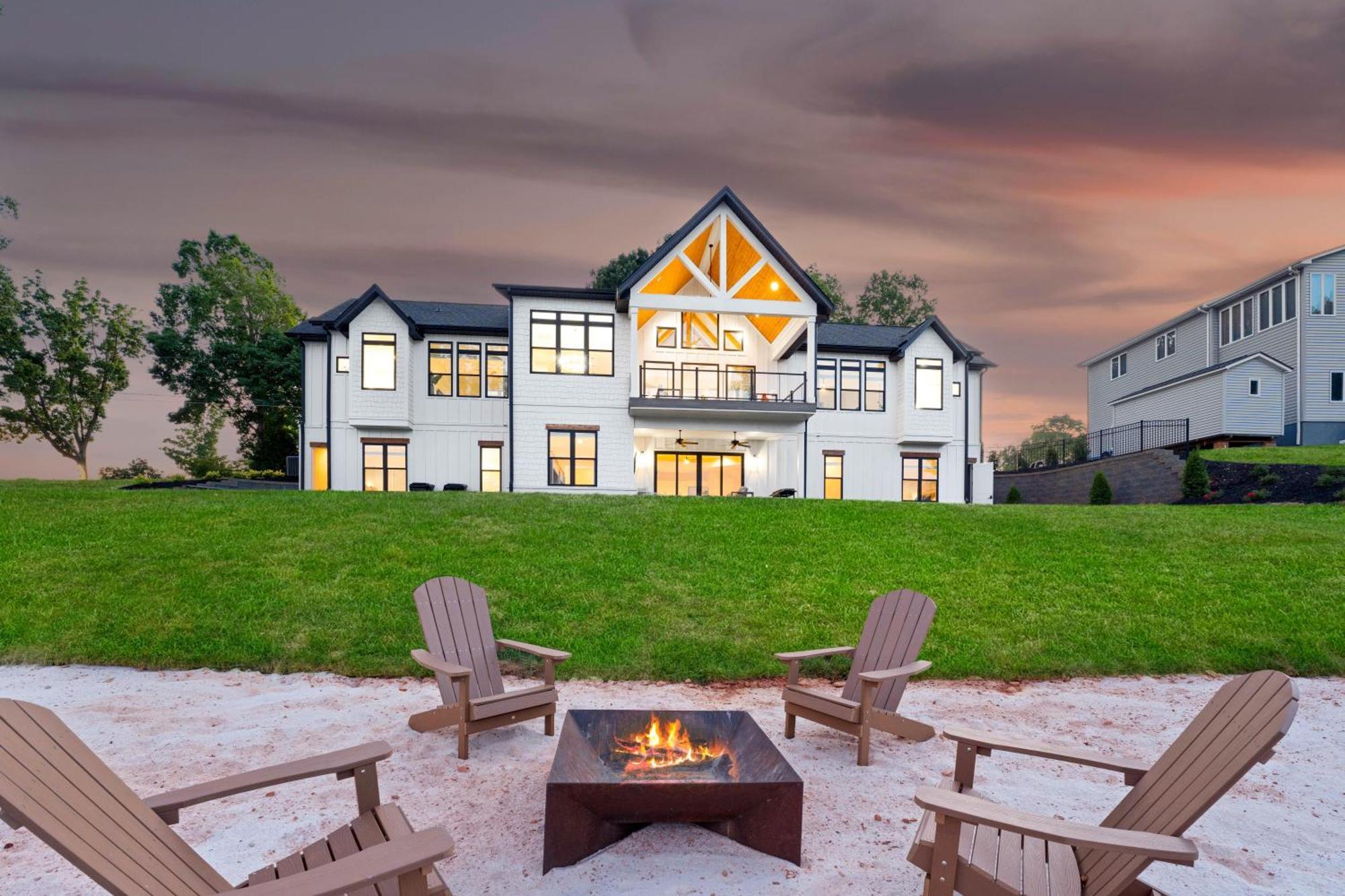 Hogan Crest Villa Mooresville Dış mekan fotoğraf